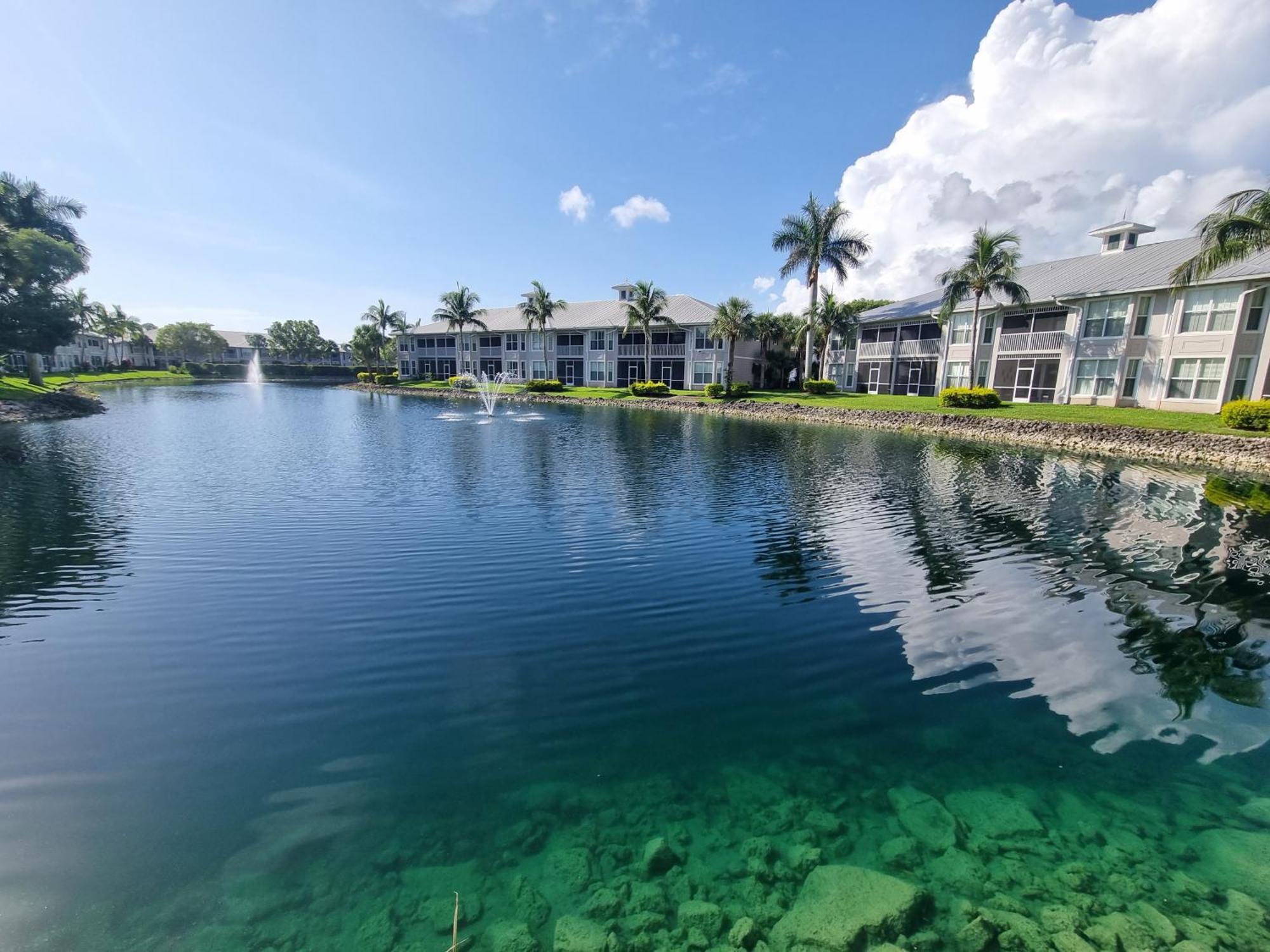Stunning 2-Bedroom Plus Den Condo In Greenlinks Resort Naples Exterior foto