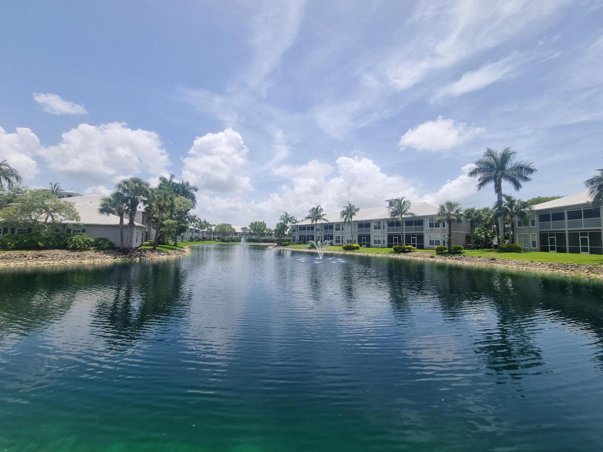 Stunning 2-Bedroom Plus Den Condo In Greenlinks Resort Naples Exterior foto